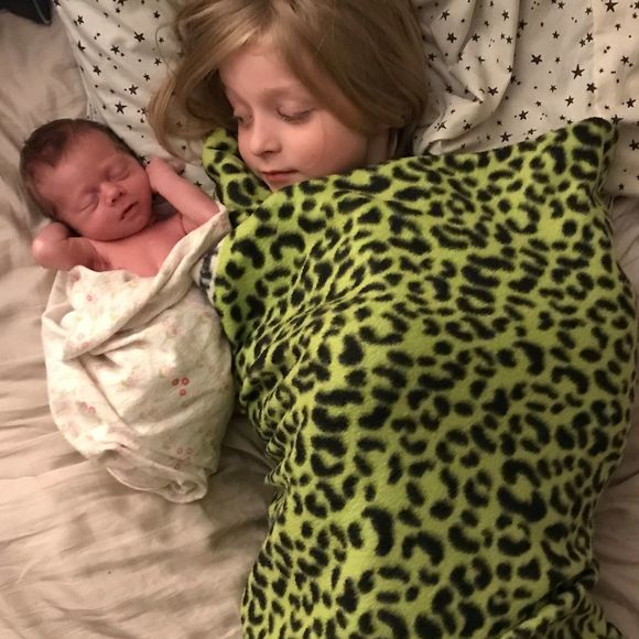 Meet your Posher, Lydia - Picture 1 of 1